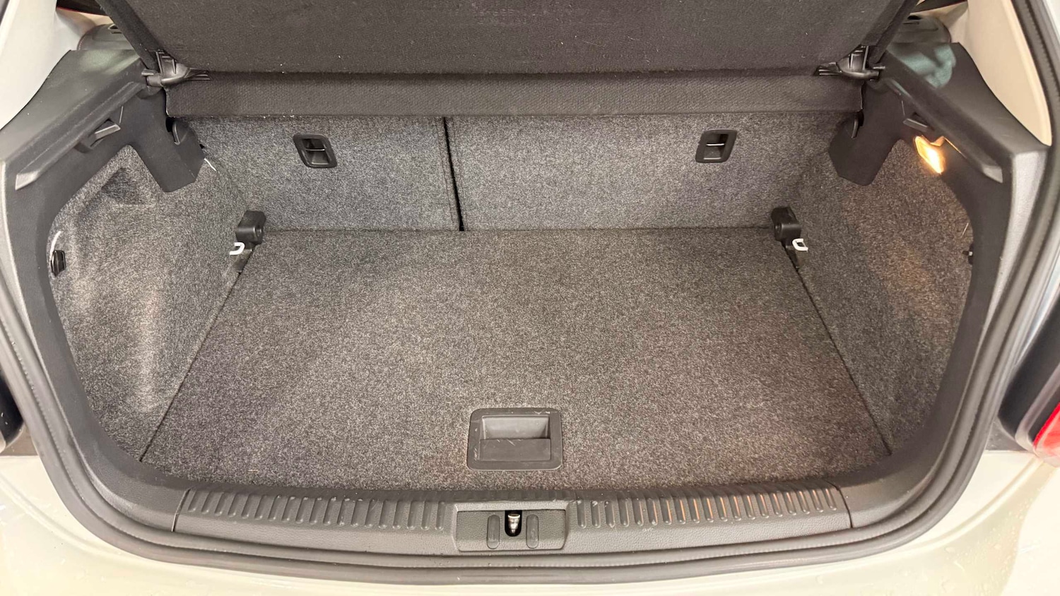 Used Volkswagen Polo 2017 for sale - 77333839: Photo 11