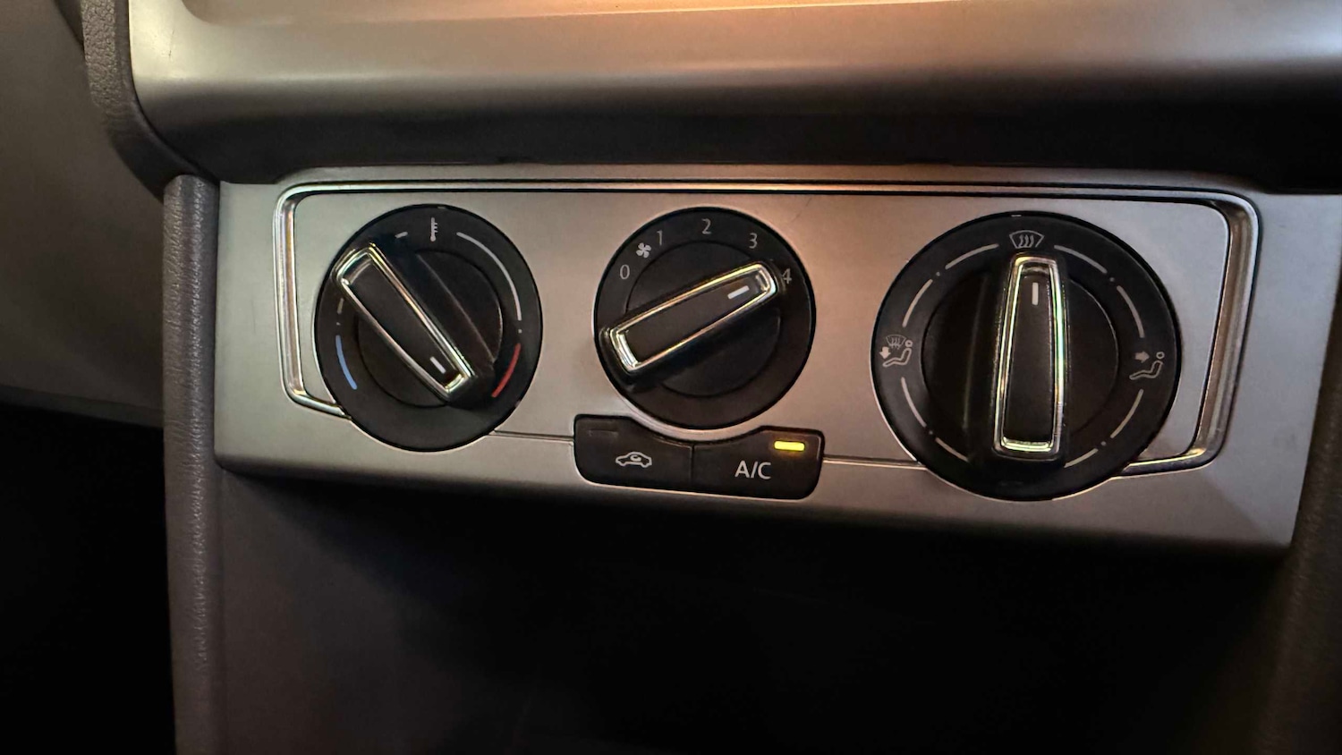 Used Volkswagen Polo 2017 for sale - 77333839: Photo 14