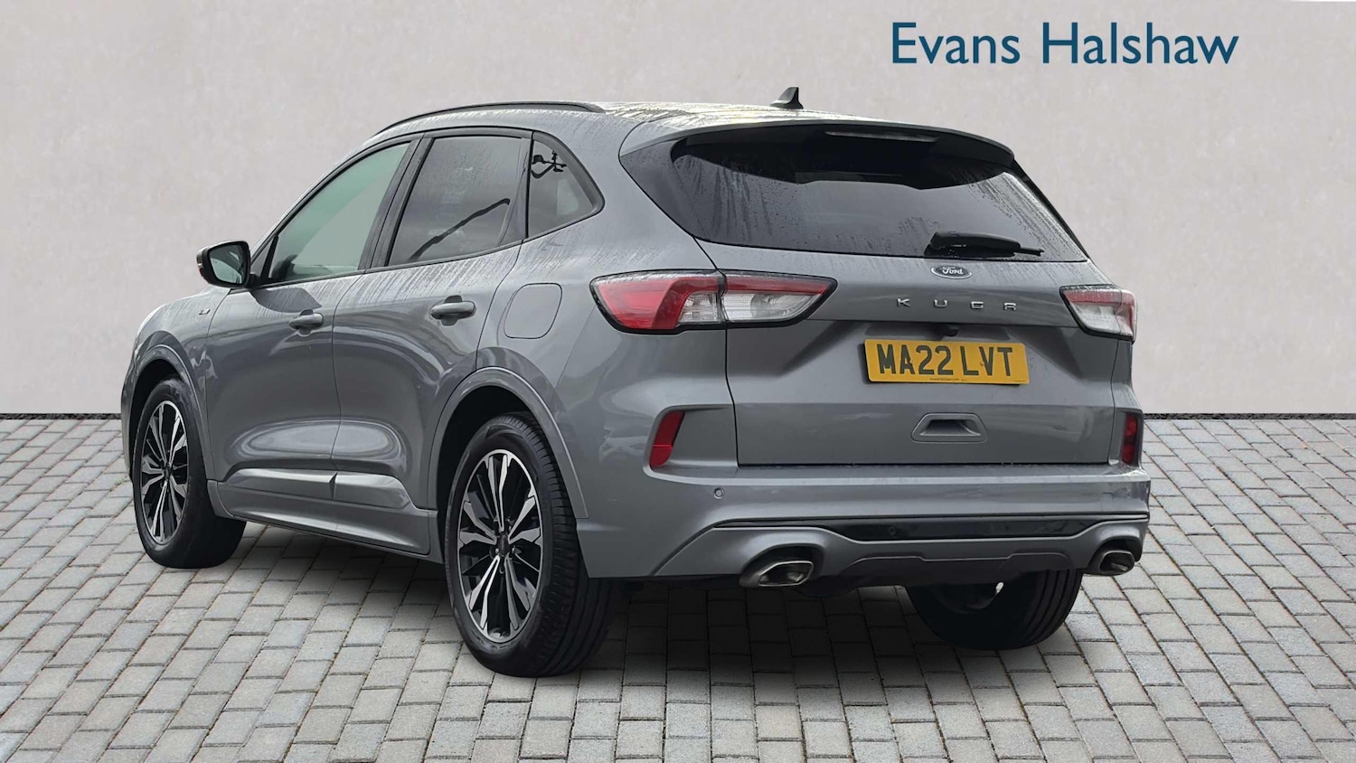 Used Ford Kuga 2022 for sale - 76435700: Photo 2