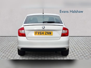 Used Skoda Rapid 2015 for sale - 75841333: Photo