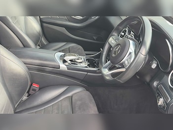 Used Mercedes-Benz C Class 2018 for sale - 77022205: Photo