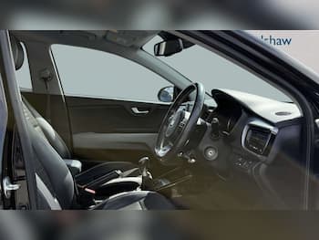 Used Kia Stonic 2019 for sale - 79702427: Photo
