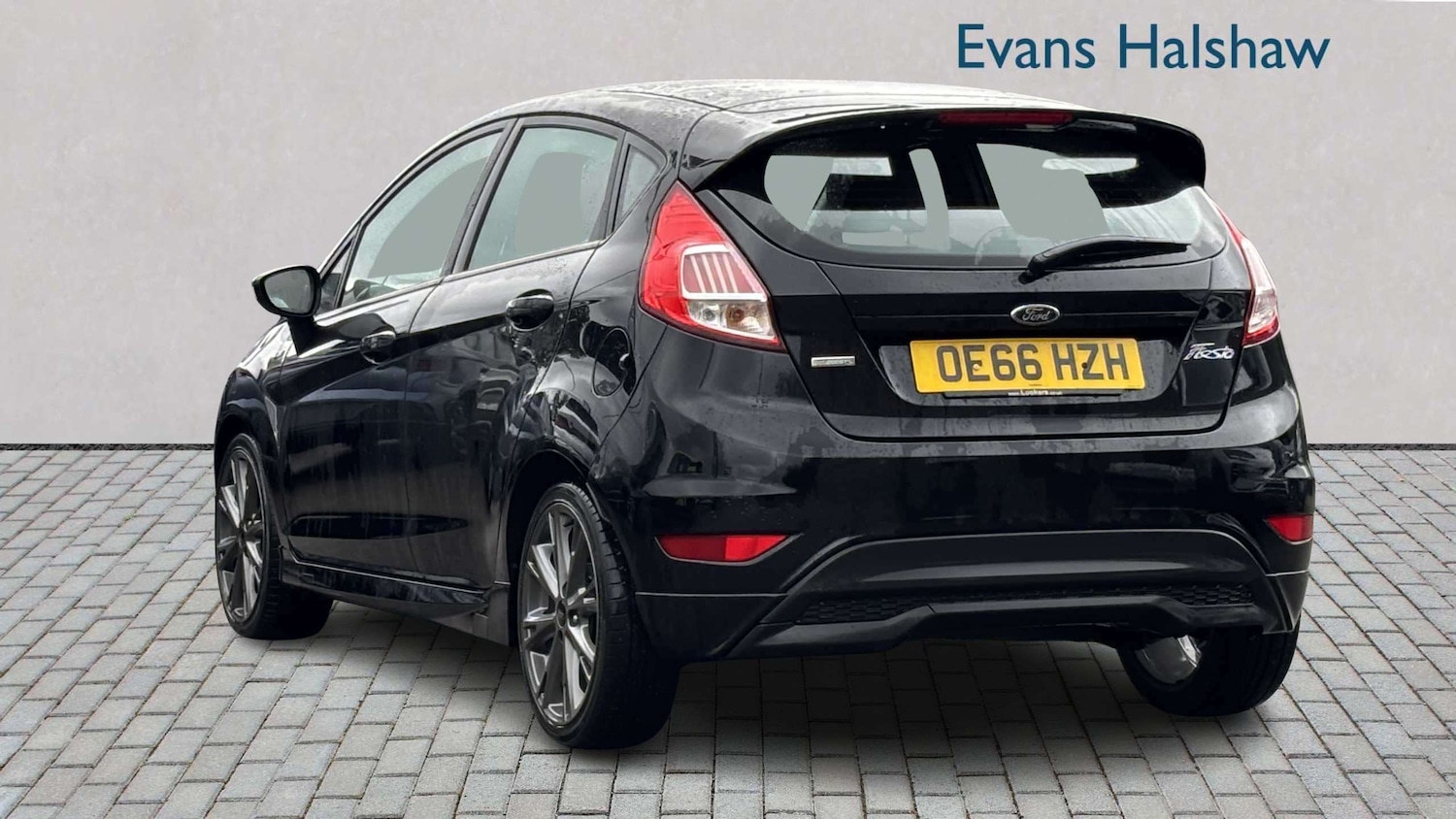 Used Ford Fiesta 2016 for sale - 77706701: Photo 2