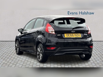 Used Ford Fiesta 2016 for sale - 77706701: Photo