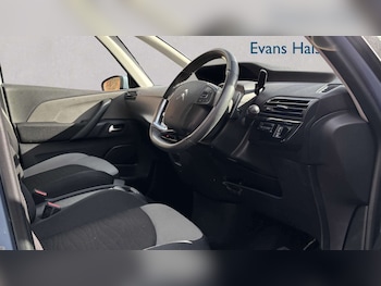 Used Citroen C4 Picasso 2016 for sale - 77740999: Photo