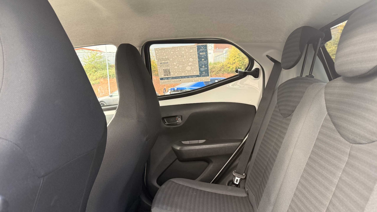 Used Toyota AYGO 2019 for sale - 76401428: Photo 10