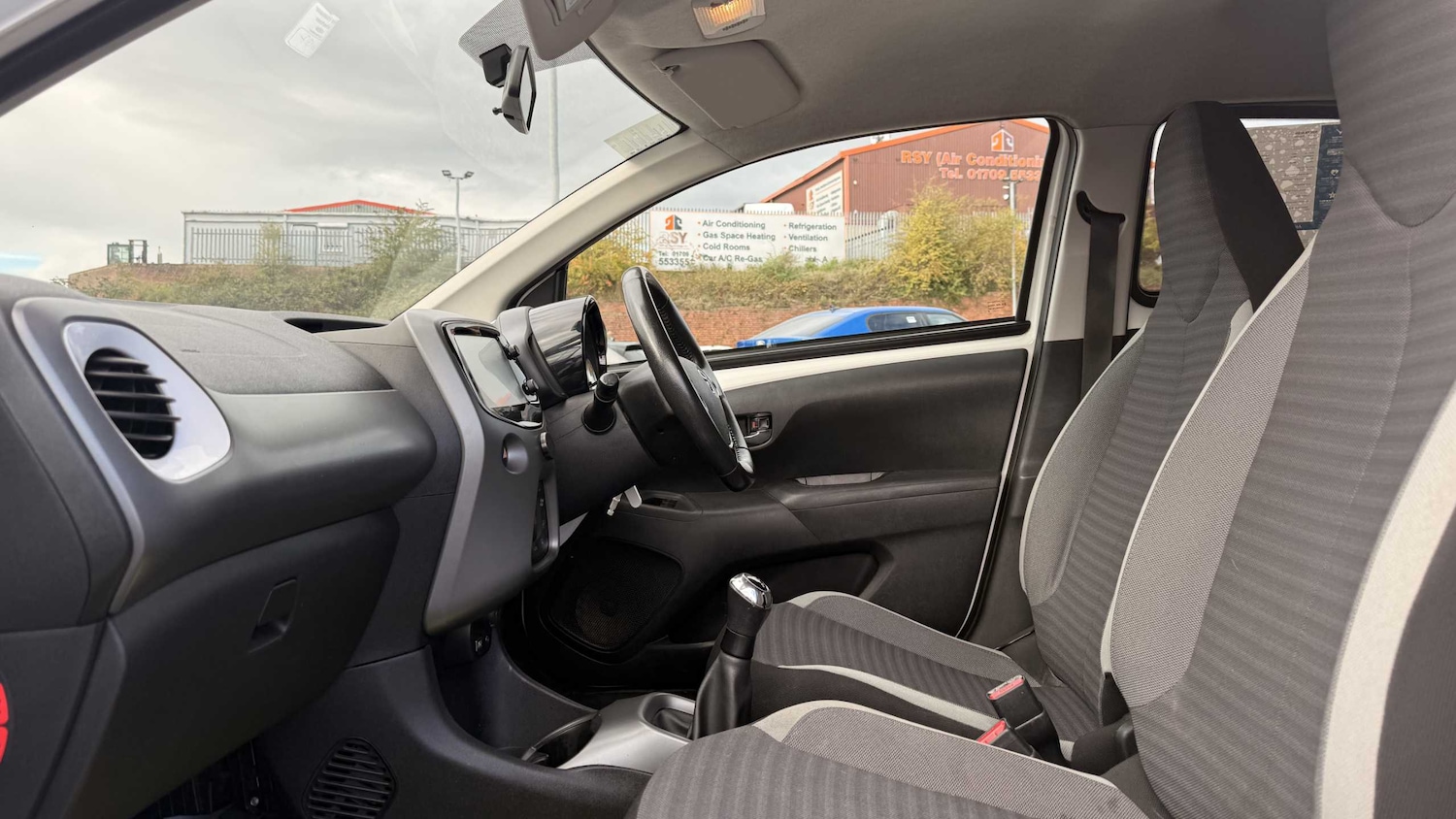 Used Toyota AYGO 2019 for sale - 76401428: Photo 9