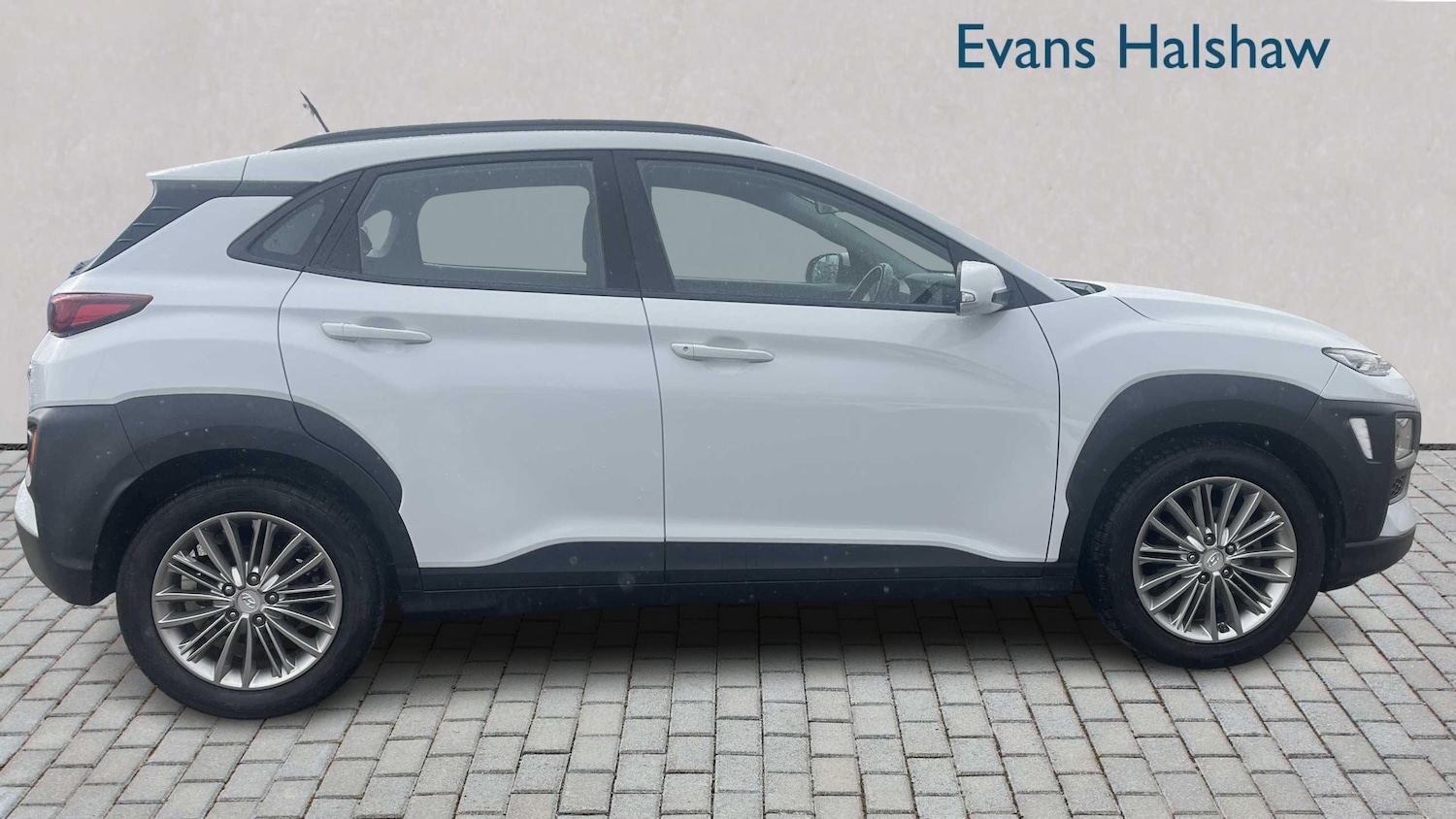Used Hyundai KONA 2018 for sale - 76401457: Photo 6