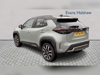 Used Toyota Yaris Cross 2024 for sale - 77686649: Photo