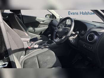 Used Hyundai KONA 2017 for sale - 79689505: Photo