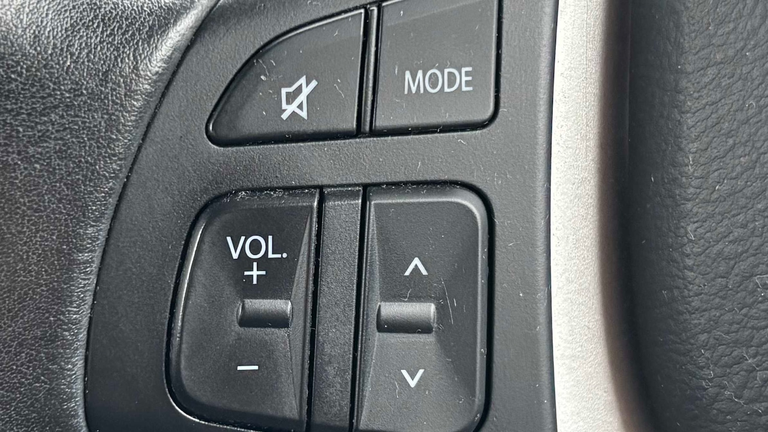 Used Suzuki Swift 2015 for sale - 77443352: Photo 14