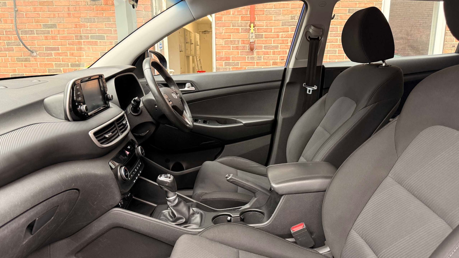 Used Hyundai TUCSON 2019 for sale - 77000166: Photo 9