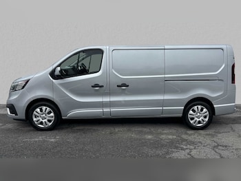 Used Renault Trafic 2024 for sale - 77996065: Photo