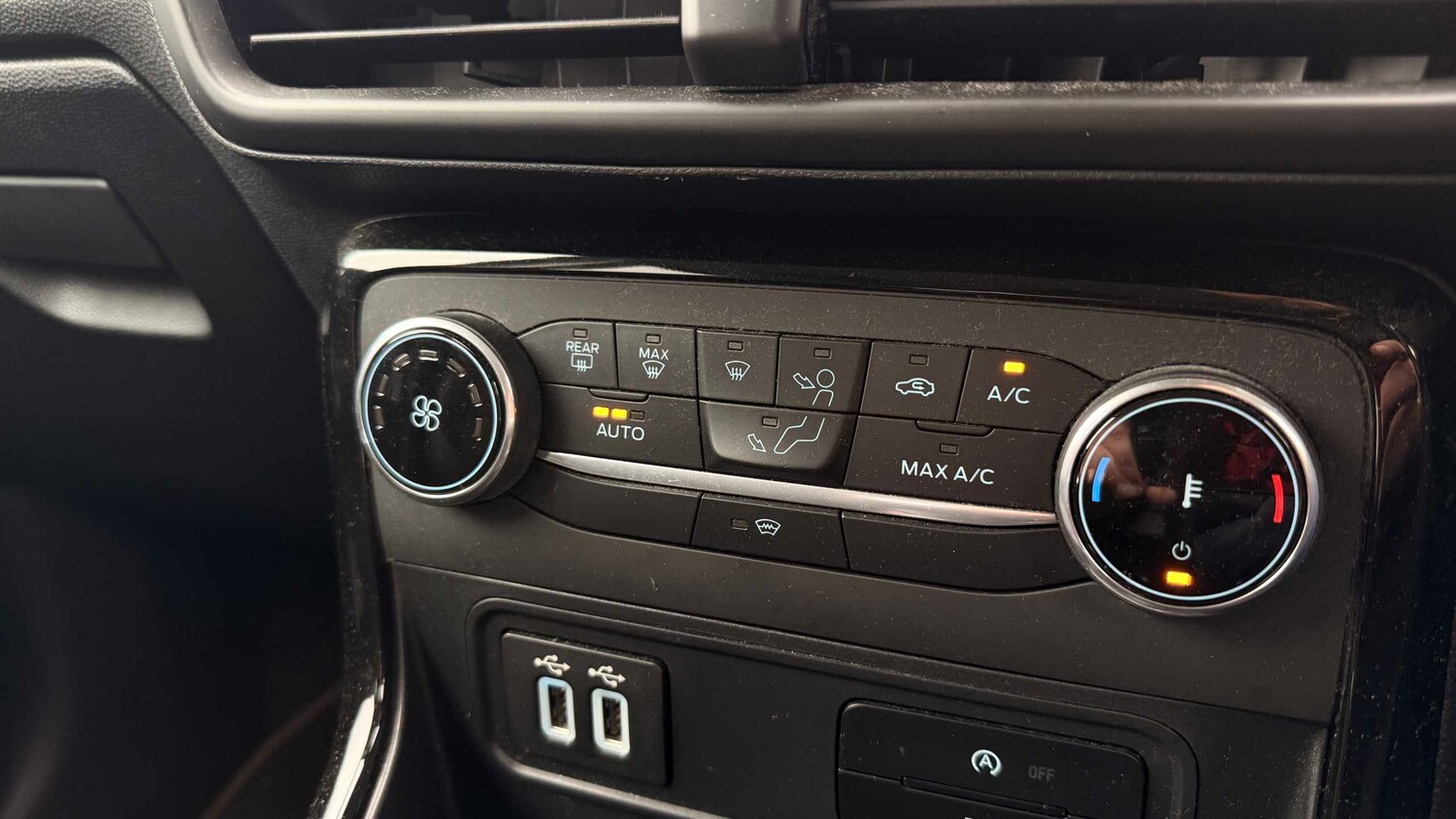 Used Ford Ecosport for sale - 78104925: Photo 17