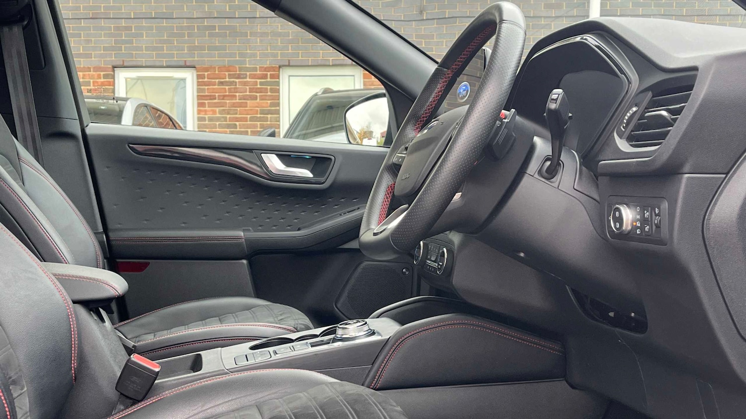 Used Ford Kuga for sale - 76475801: Photo 3