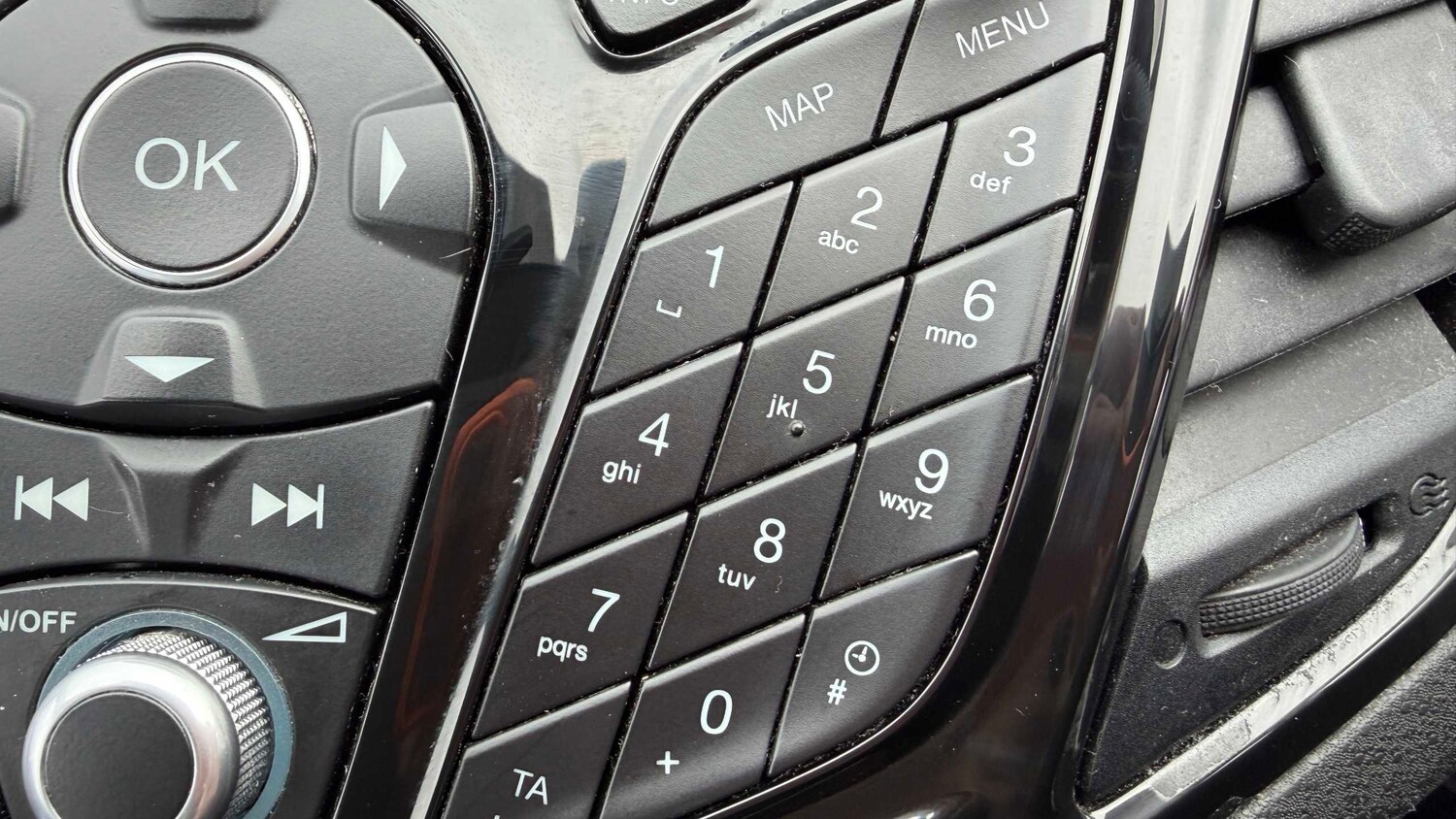 Used Ford Fiesta 2017 for sale - 77500352: Photo 15