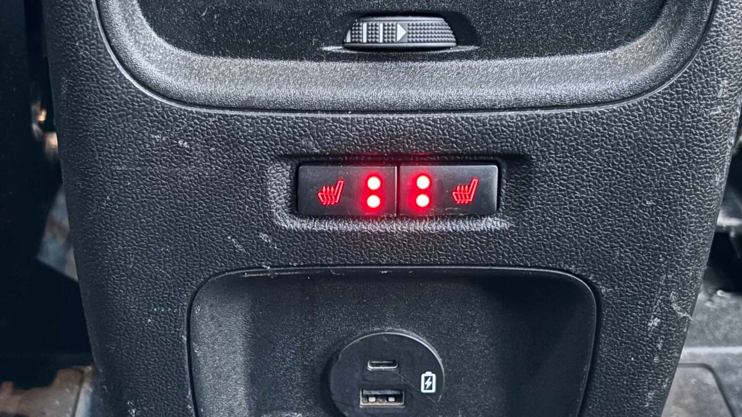 Used Ford Kuga 2022 for sale - 77756655: Photo 13