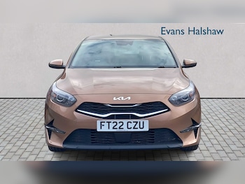 Used Kia Ceed 2022 for sale - 75841577: Photo