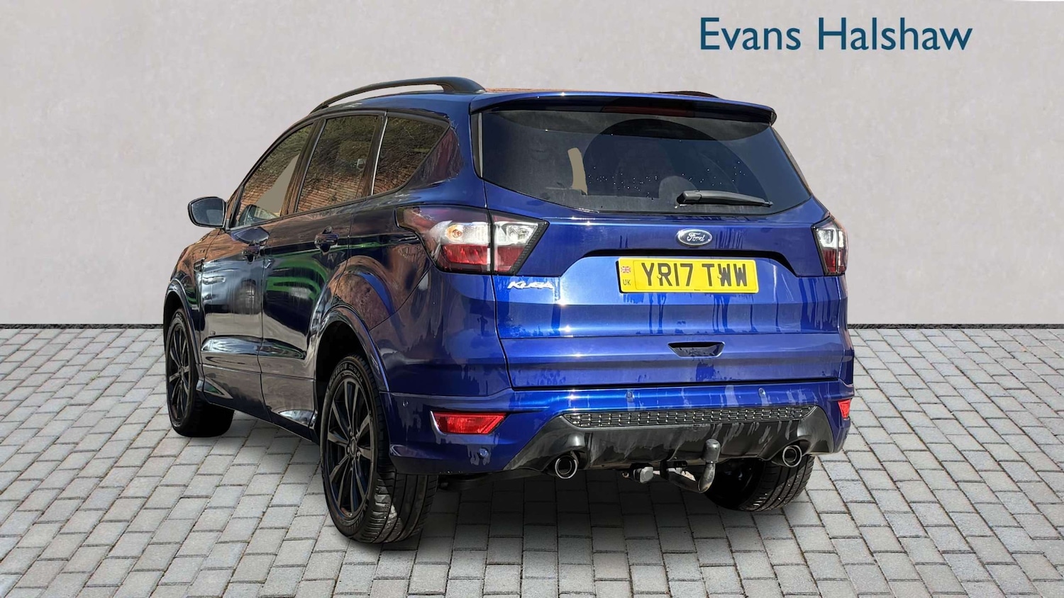 Used Ford Kuga 2017 for sale - 77894453: Photo 2