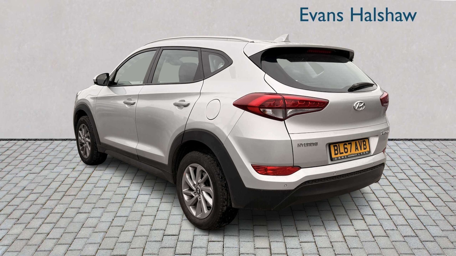 Used Hyundai TUCSON 2017 for sale - 78104728: Photo 2