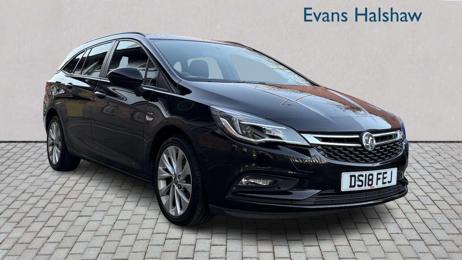 Used Vauxhall Astra 2018 for sale - 76955202: Photo 1