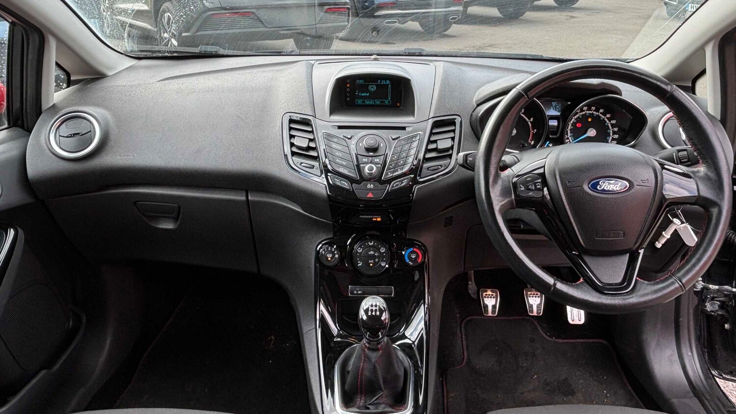 Used Ford Fiesta 2015 for sale - 77842409: Photo 10