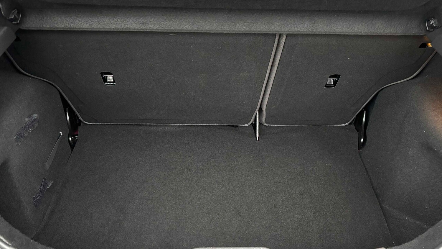 Used Ford Fiesta 2015 for sale - 77842409: Photo 16