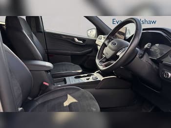 Used Ford Kuga 2023 for sale - 79689522: Photo