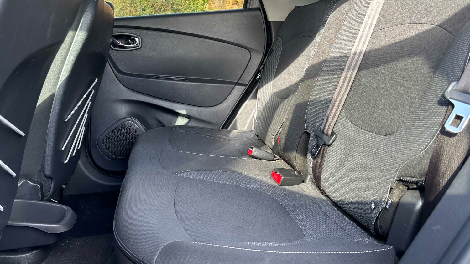 Used Renault Captur for sale - 77979449: Photo 10