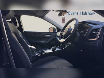 Used Nissan Qashqai 2022 for sale - 77615402: Photo