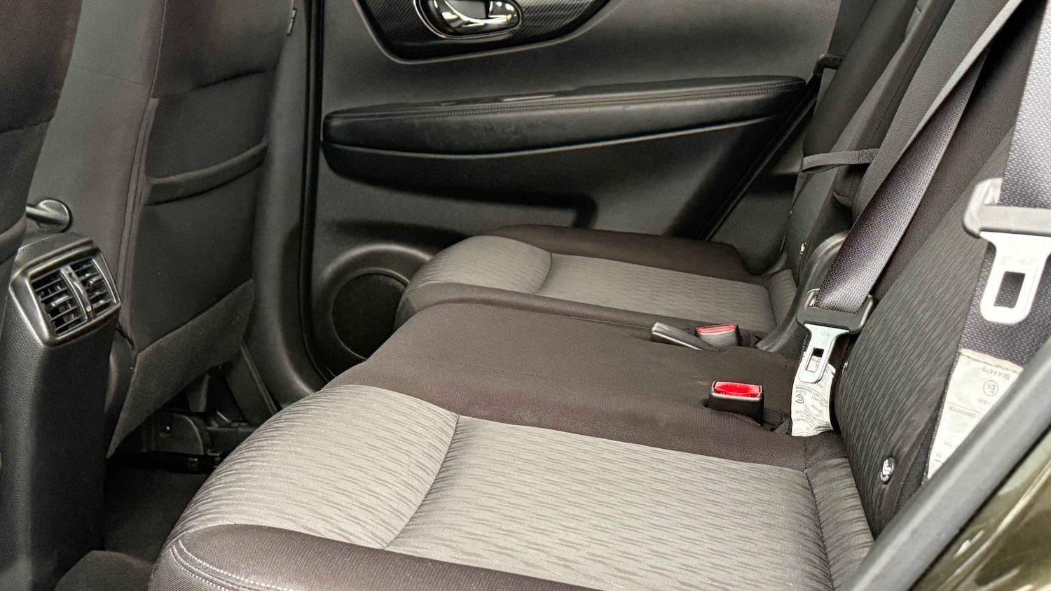 Used Nissan X-Trail 2018 for sale - 76978800: Photo 10