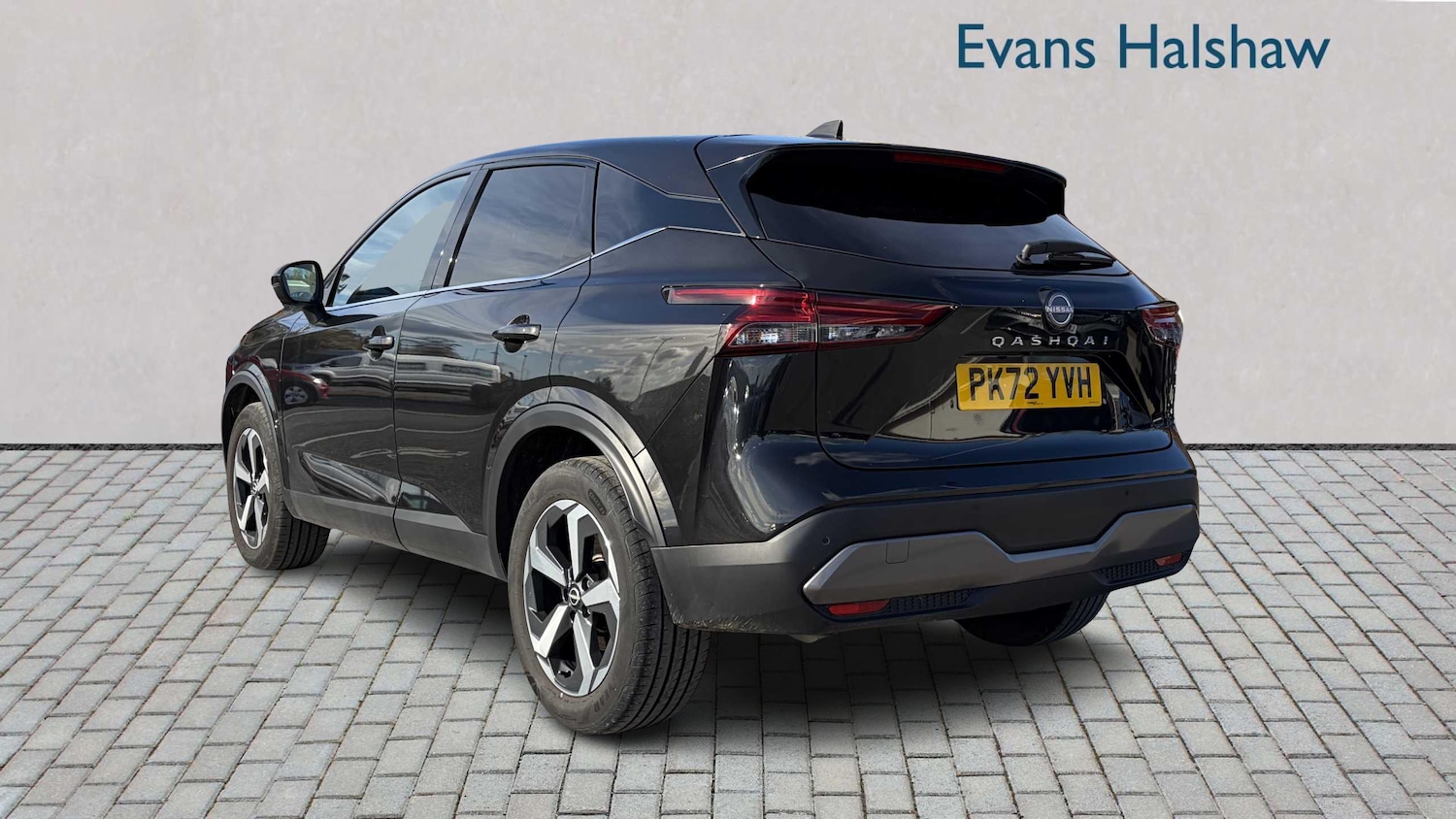 Used Nissan Qashqai 2022 for sale - 76460126: Photo 2