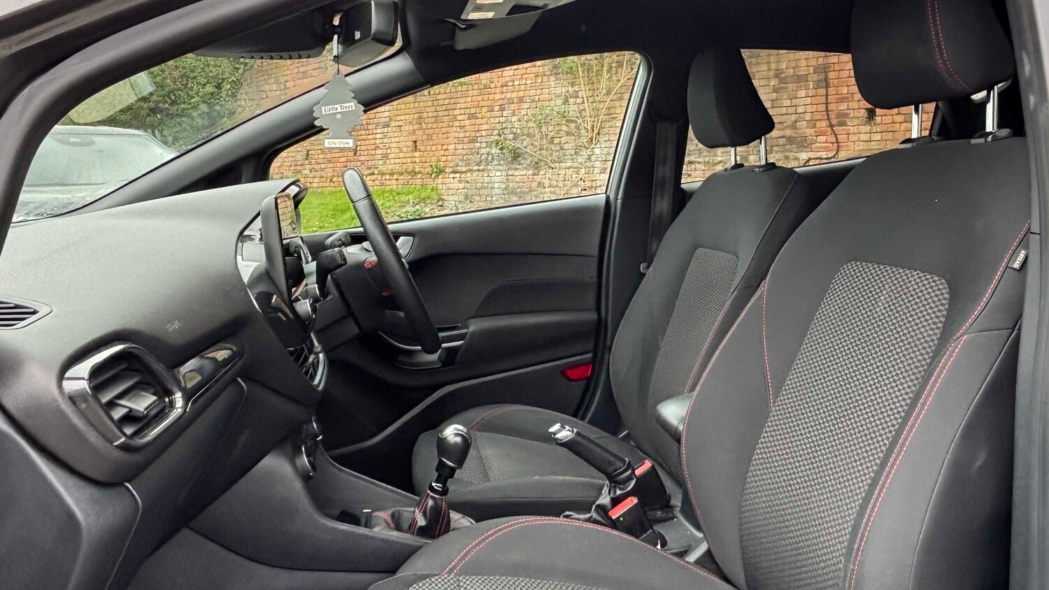 Used Ford Fiesta for sale - 78104383: Photo 9