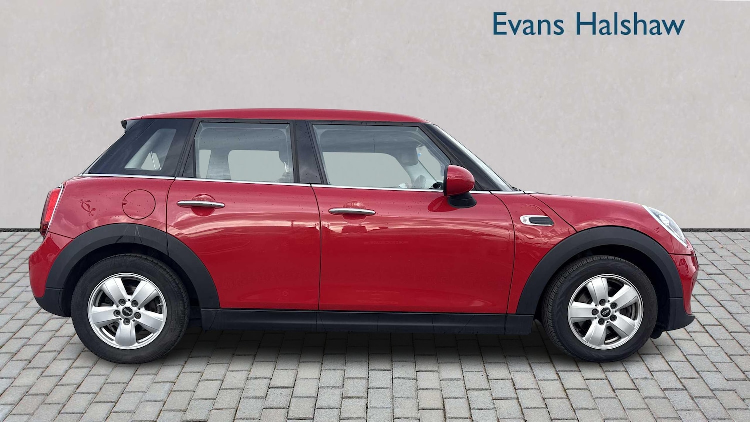 Used MINI Hatch 2018 for sale - 76401448: Photo 3