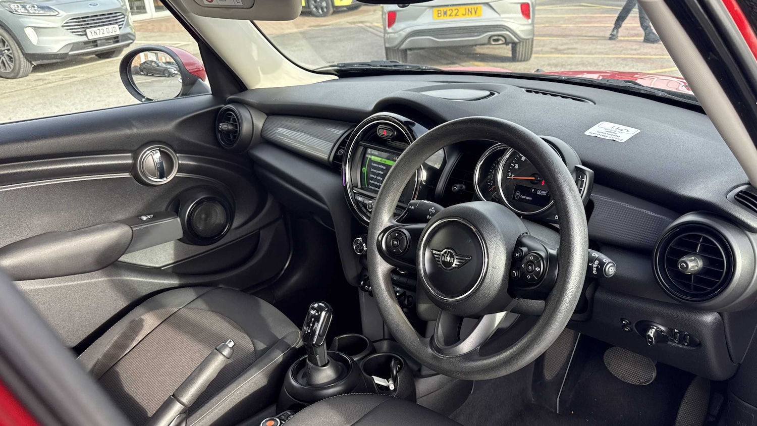 Used MINI Hatch 2018 for sale - 76401448: Photo 9