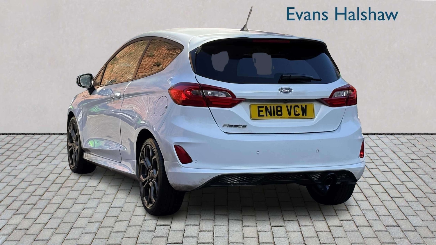 Used Ford Fiesta 2018 for sale - 77894497: Photo 2