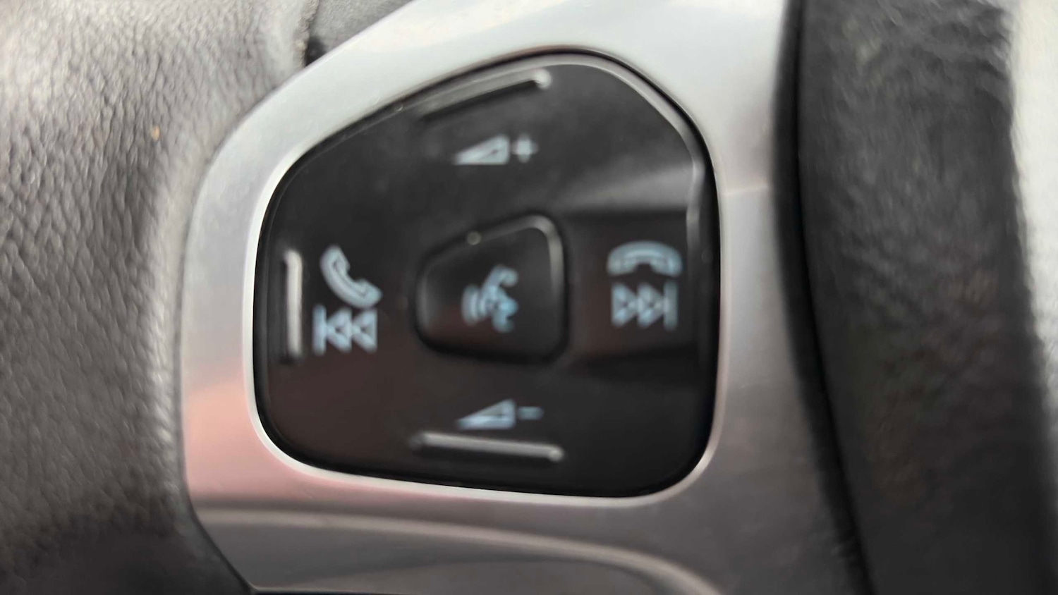 Used Ford Fiesta 2013 for sale - 76955158: Photo 15