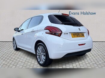 Used Peugeot 208 2019 for sale - 77333917: Photo
