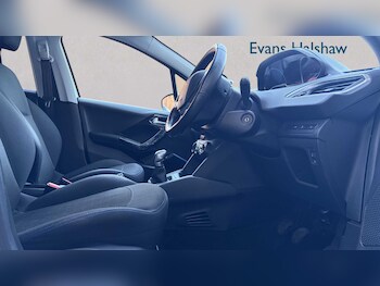 Used Peugeot 208 2019 for sale - 77333917: Photo