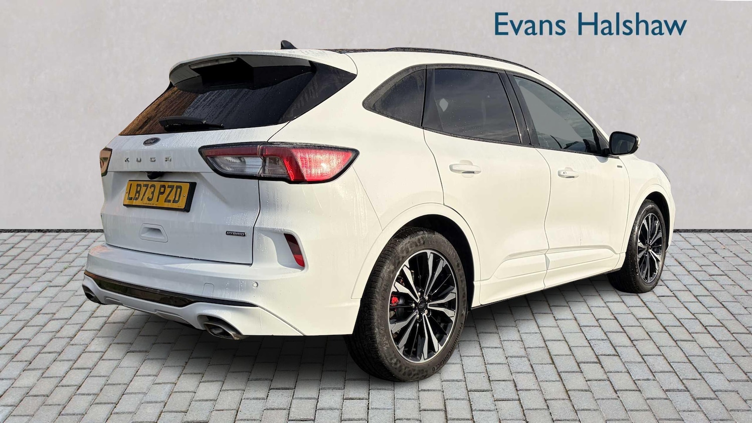 Used Ford Kuga 2023 for sale - 76501924: Photo 2