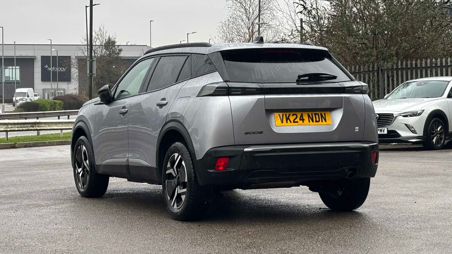 Used Peugeot 2008 2024 for sale - 77615435: Photo 2