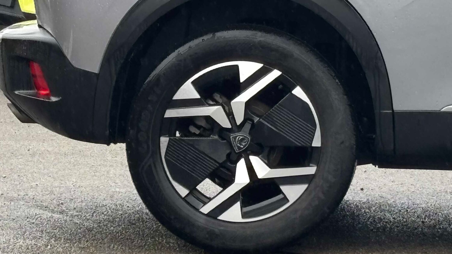 Used Peugeot 2008 2024 for sale - 77615435: Photo 7