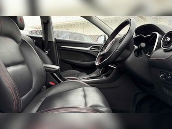 Used MG MG ZS 2022 for sale - 76587643: Photo