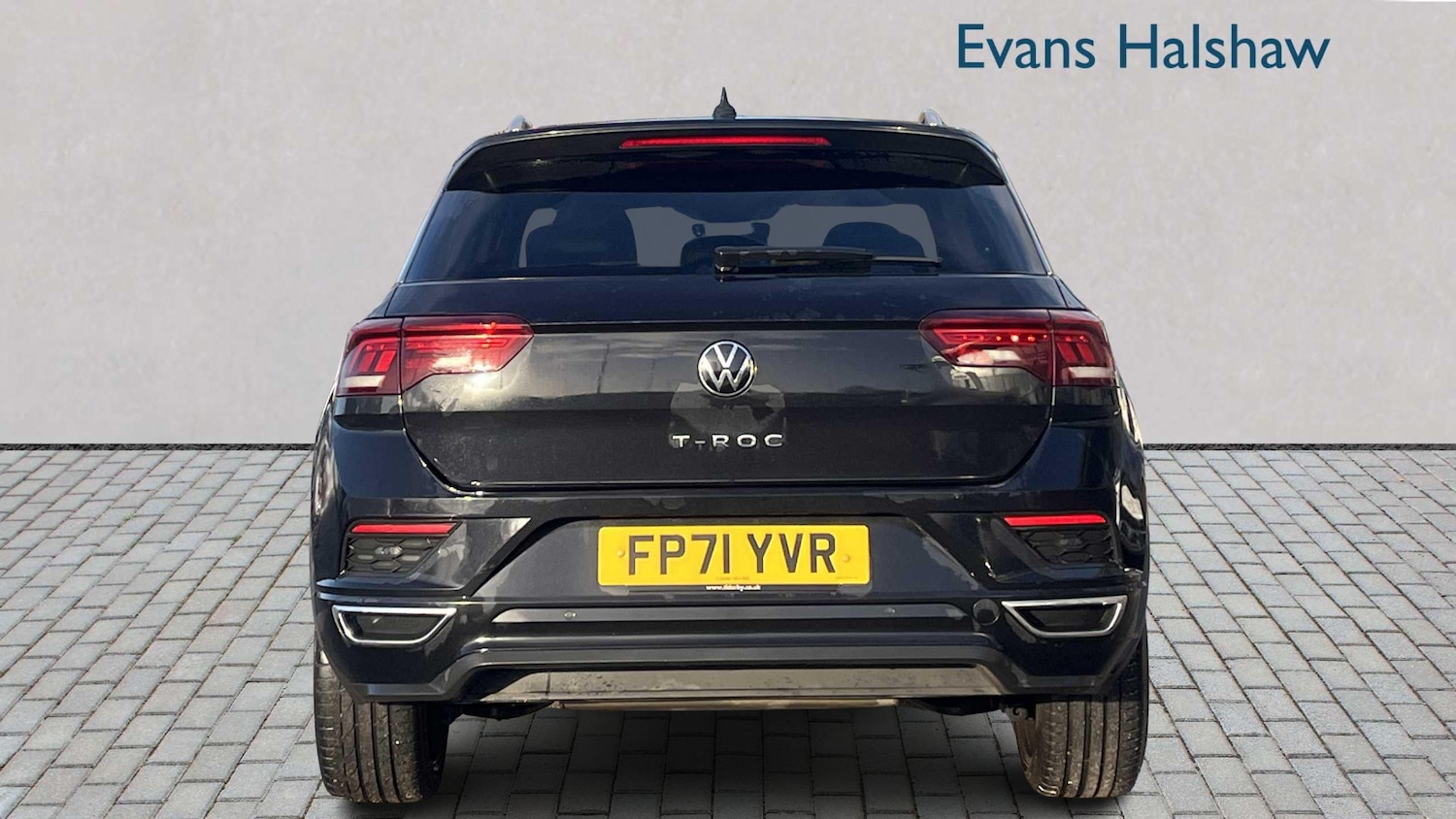 Used Volkswagen T-Roc 2022 for sale - 77011029: Photo 5