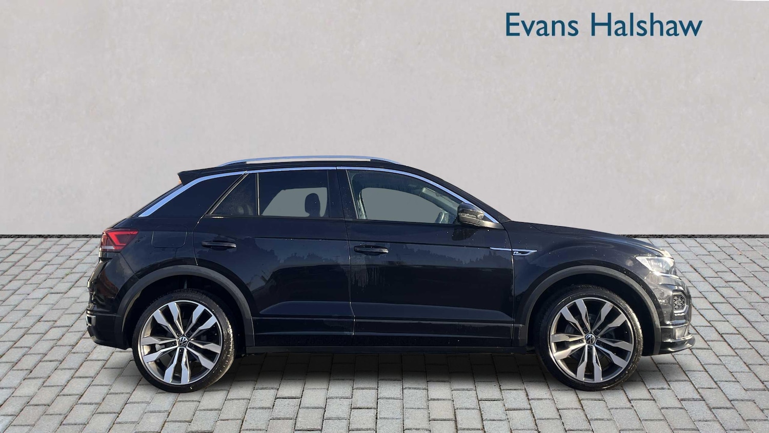 Used Volkswagen T-Roc 2022 for sale - 77011029: Photo 6