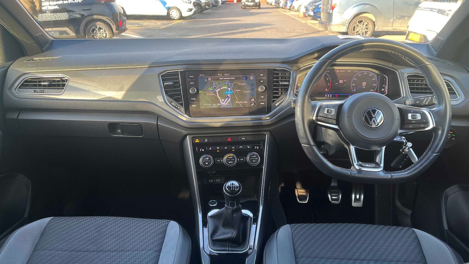 Used Volkswagen T-Roc 2022 for sale - 77011029: Photo 8