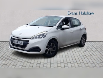 Used Peugeot 208 2017 for sale - 76063330: Photo