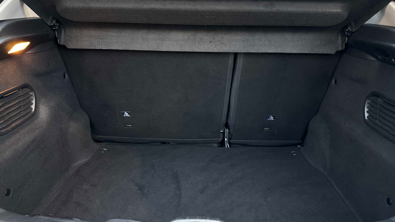 Used Citroen C4 Cactus 2016 for sale - 76594320: Photo 11