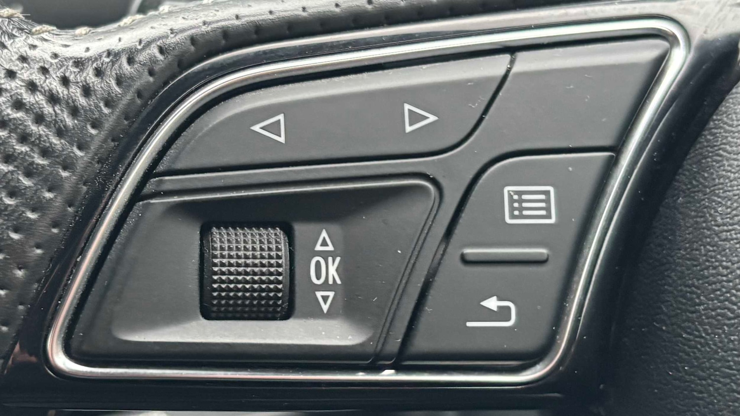 Used Audi A3 2017 for sale - 77472582: Photo 13