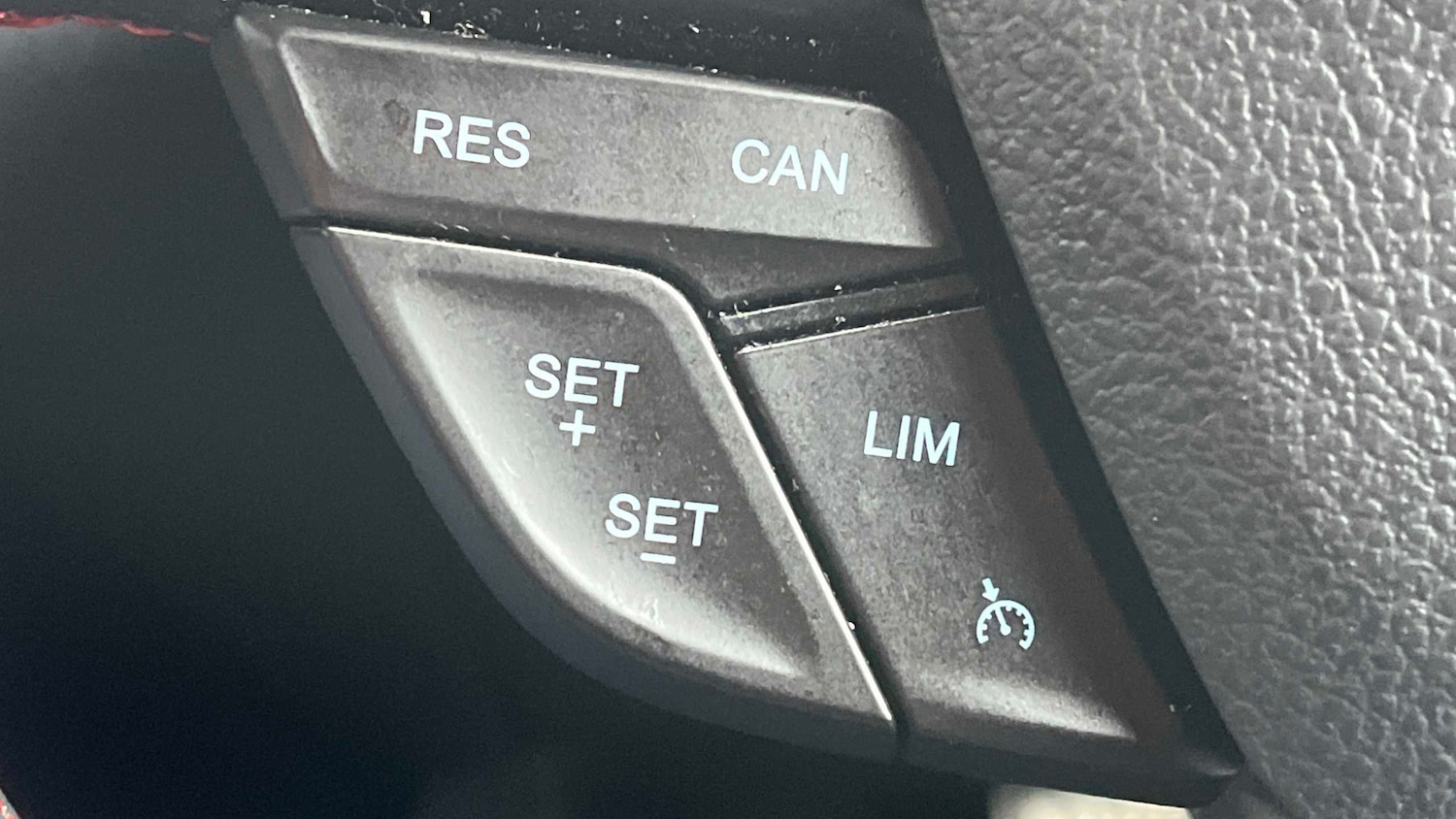 Used Ford Ecosport 2019 for sale - 76842996: Photo 15